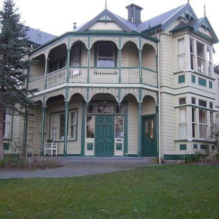 西郊庄园住宿加早餐旅馆 杰拉尔丁 外观 照片